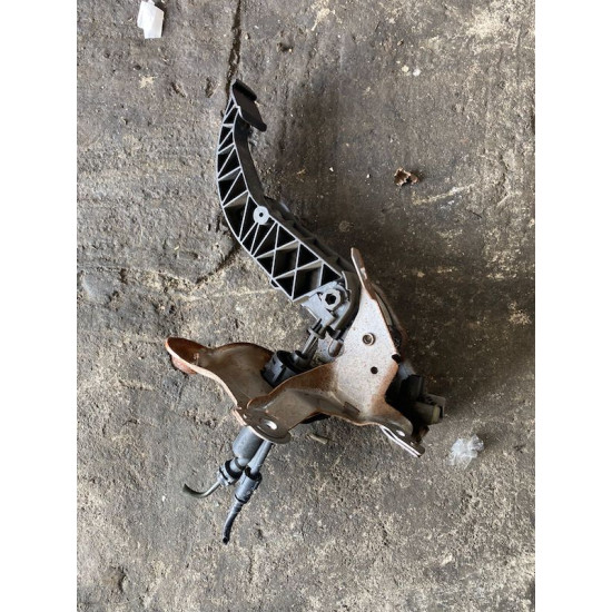 Accelerator pedal with clutch pump Volvo XC60 S60 V60 2010+